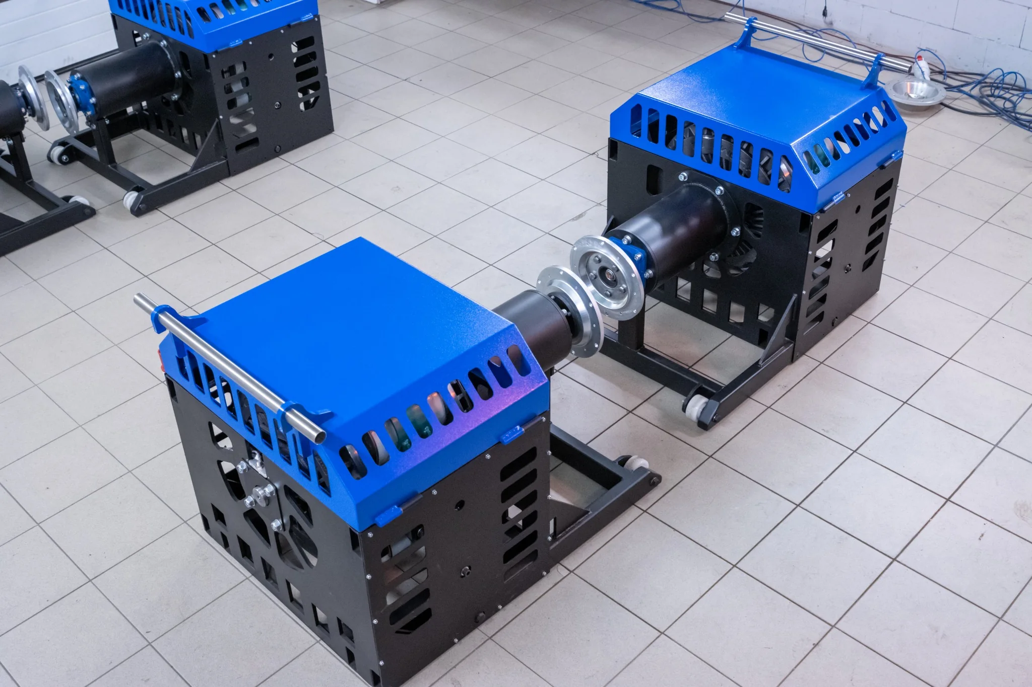 CNC machined universal hub dyno adapter for 4-bolt and 5-bolt vehicle applications